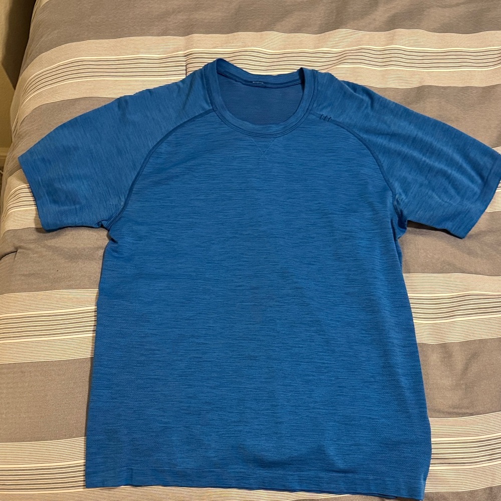 Lululemon shirt blue